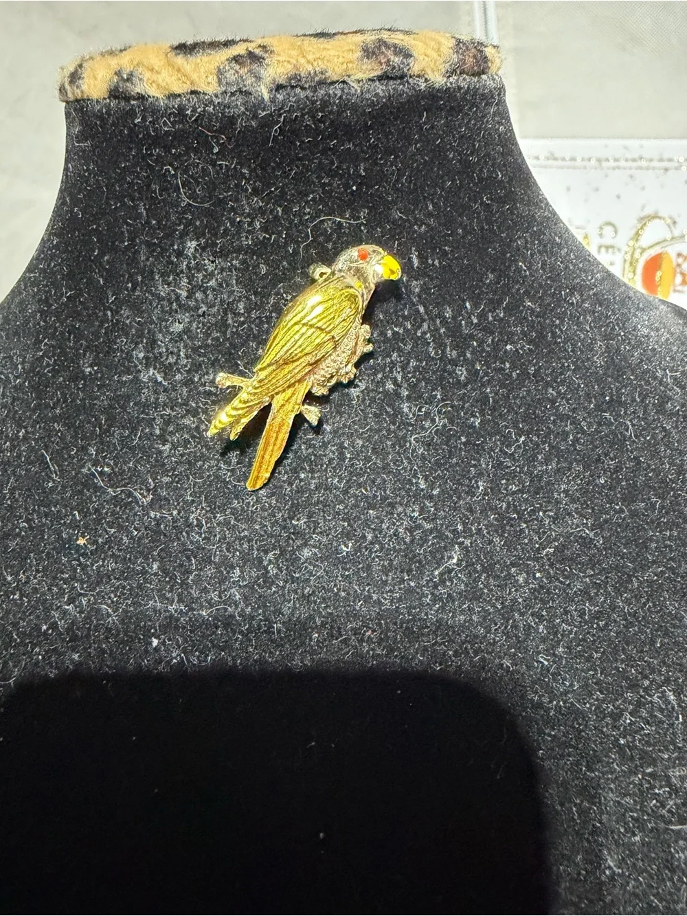Vintage Gold Parrot Bird Brooch